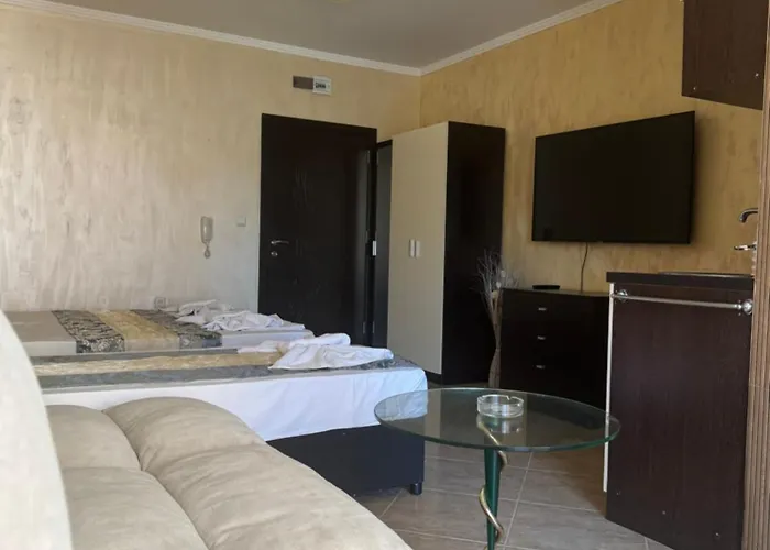 Residensia Bahami Hotell 3*